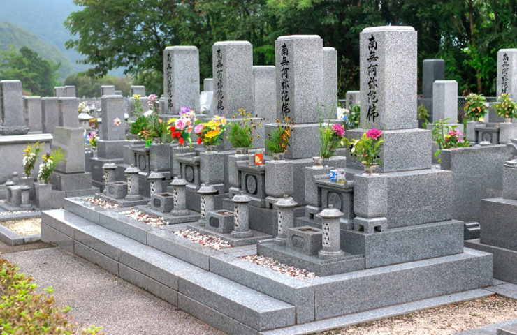 お墓の由来とお墓の持つさまざまな意味